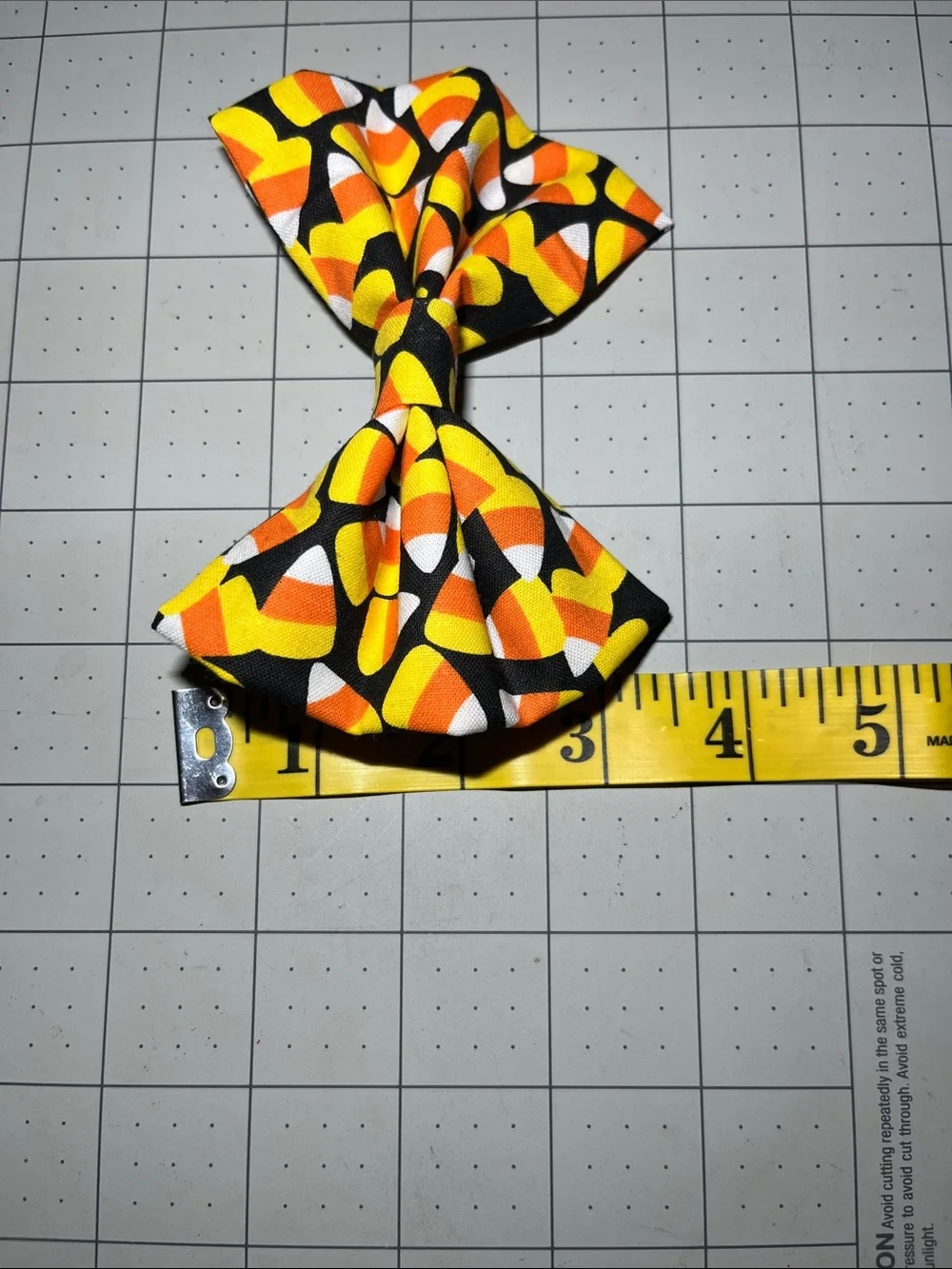 Kids Candy Corn Pattern Bow - Orange & Yellow